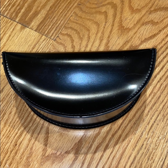 Marc by Marc Jacobs glasses case - Picture 2 of 3